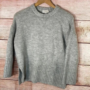 Topshop Women’s Pullover Knit Sweater Gray Size US 4-6